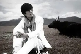 听着薛之谦和许嵩的歌，我好像发现了什么秘密？直男CP图片