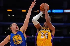 现在联盟中打板投篮的人越来越少？一人打板成佛！图片