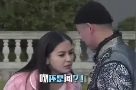 郑恺让baby吻自己，baby一个动作化解了尴尬的局面！视频封面