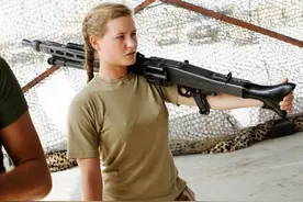 火线观察室第四期 穿越火线手游银色杀手MG3图片