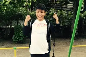 大哥Gogoing无心复出 竟是因为与LOL女神小苍好事将至图片