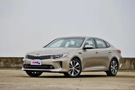 这款车不是纯粹的花瓶，同级别性价比较高，为何被列“屌丝三宝”图片