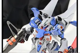 78官测：E2046 暴君之剑高达图片