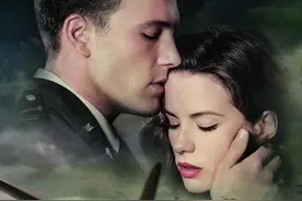 《珍珠港》虽说战争年代人多变故，但这奇妙的感情线也是一绝啊！图片