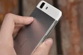 Vivo手机通话还能这么玩：简直了图片