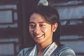 《乌龙闯情关》这部剧还有林心如？男一号曾与刘德华郭富城齐名图片