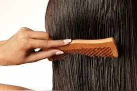 早上梳头头发都能掉一把？梳子选不对、用不当难怪越梳越秃！图片