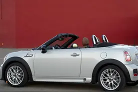 十款最便宜的平民敞篷跑车图片