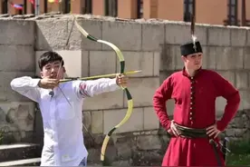 江湖大佬你不做，三好学生你偏当—郭麒麟《花样男团》首秀点评图片