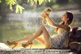 生活的滋味，酸甜苦辣咸；人生的色彩，赤橙黄绿青蓝紫图片