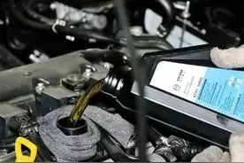 谁说涡轮车一定比自吸车保养贵？图片