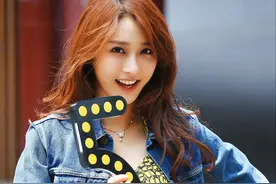 《中国好声音》的陈冰，时隔两年，依旧一副帅性而不失甜美的模样图片