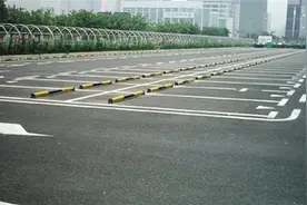 大连将“清”出15万个停车位，缓解市民停车难图片