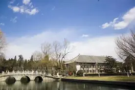 每日一校北京大学图片