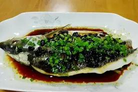 豆豉蒸半边鱼图片