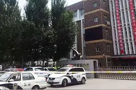 抚顺2016中考正式开始 万余名考生入场参考图片