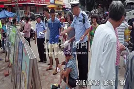 雷州交警倡导宣传安全出行图片