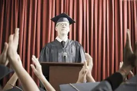 毕业典礼飚黄段子 师德师风何在图片