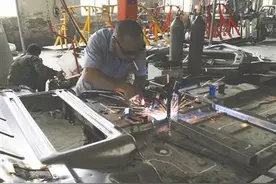 老年代步车时速上百 山寨“路虎”一天出炉图片