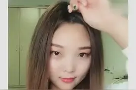 头发分界线的区别，学会这样分头发，显高还提升气质！