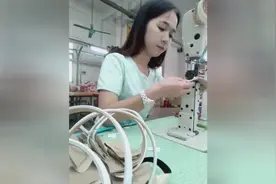 哼！别以为你长得漂亮就可以上班拍视频，我要举报！