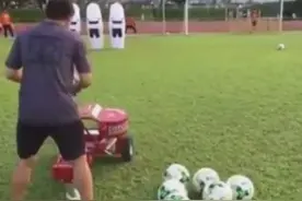 为何欧洲门将水平高？因为他们有逆天发球机图片