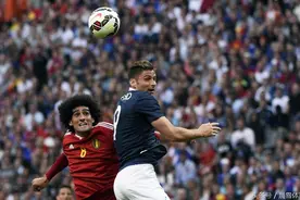 费莱尼与吉鲁图片