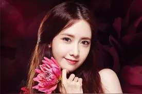 林允儿广州见面会装扮可爱 唱跳TFboys歌曲图片