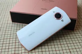 美图 M6 手机开箱视频视频封面