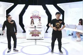 LOL笑笑与西卡节目中大跳“百合之舞”，现场妹子亲自指导！图片