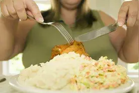 每天都不吃晚饭，是不是真的能够减肥？今天总算知道了