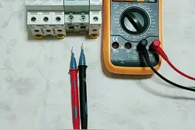 万用表怎么判断空气开关的好坏？电工实用技能！