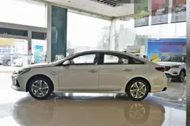 北京现代-索纳塔九PHEV图赏 参数配置解析视频封面