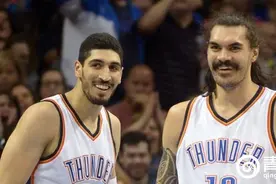 “胡子兄弟”互相打趣 前队友杜兰特不幸躺枪图片