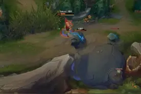 我文件夹里的英雄时刻会自动删，不知道怎么回事。视频封面