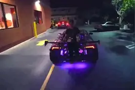 坐在五百万的兰博基尼引擎盖上去麦当劳点餐，你也是第一次见吧？视频封面