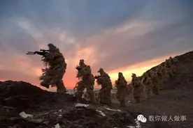 中国95步枪为何看起来能与美国媲美？秘密全在这里图片