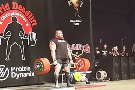 大力士硬举500公斤破纪录 当场血管爆裂倒地视频封面