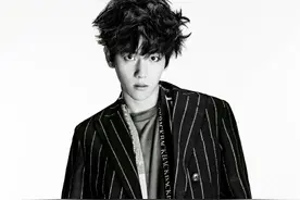 太撩人！快看WuliEXO边伯贤酷帅照片大集锦！图片