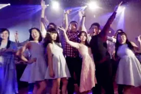 创意婚礼一镜到底嗨翻全场，史上最与众不同的婚宴狂欢趴~图片