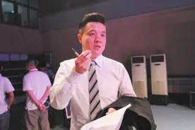 国内最受喜爱的5大篮球解说员，科密最搞笑，柯凡球迷最喜欢！图片