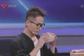 卧室里不能放这个植物！经常失眠可能就是因为这个！你家有吗？视频封面