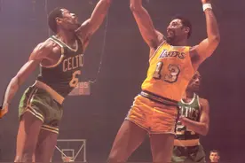 为何NBA各队的球衣上没有广告，为何有钱不赚？图片