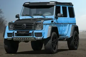 奔驰G500改装，化身百万级“巨兽”，浑身都是碳纤维图片