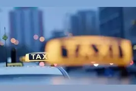 滴滴悄无声息涨价你知道吗？一招教你打车用uber还是滴滴！图片