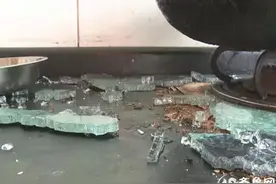 烟台：燃气灶炒菜中突然爆炸图片