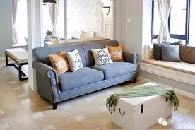 一直以为沙发要靠着墙放，看完这些案例恍然大悟图片