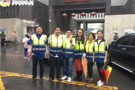 天津往返贵阳首条低成本航线开通图片