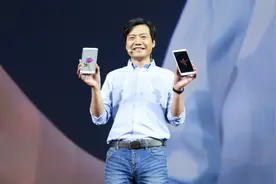 雷军不愧科技圈"劳模" 每天工作超过15个小时图片