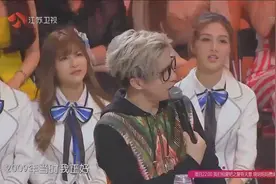 原来薛之谦如此痴情，为女友写了整整三张专辑，一共三十首歌！